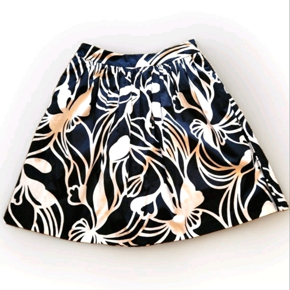 Ann Taylor Factory Full A- line skirt Size 10 Colors Black and White - Picture 1 of 10